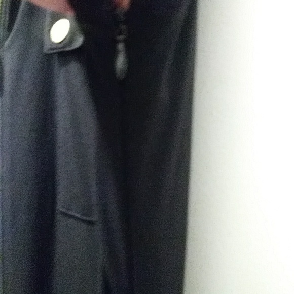 Beautiful pant suit in black sleeveless - Picture 4 of 8